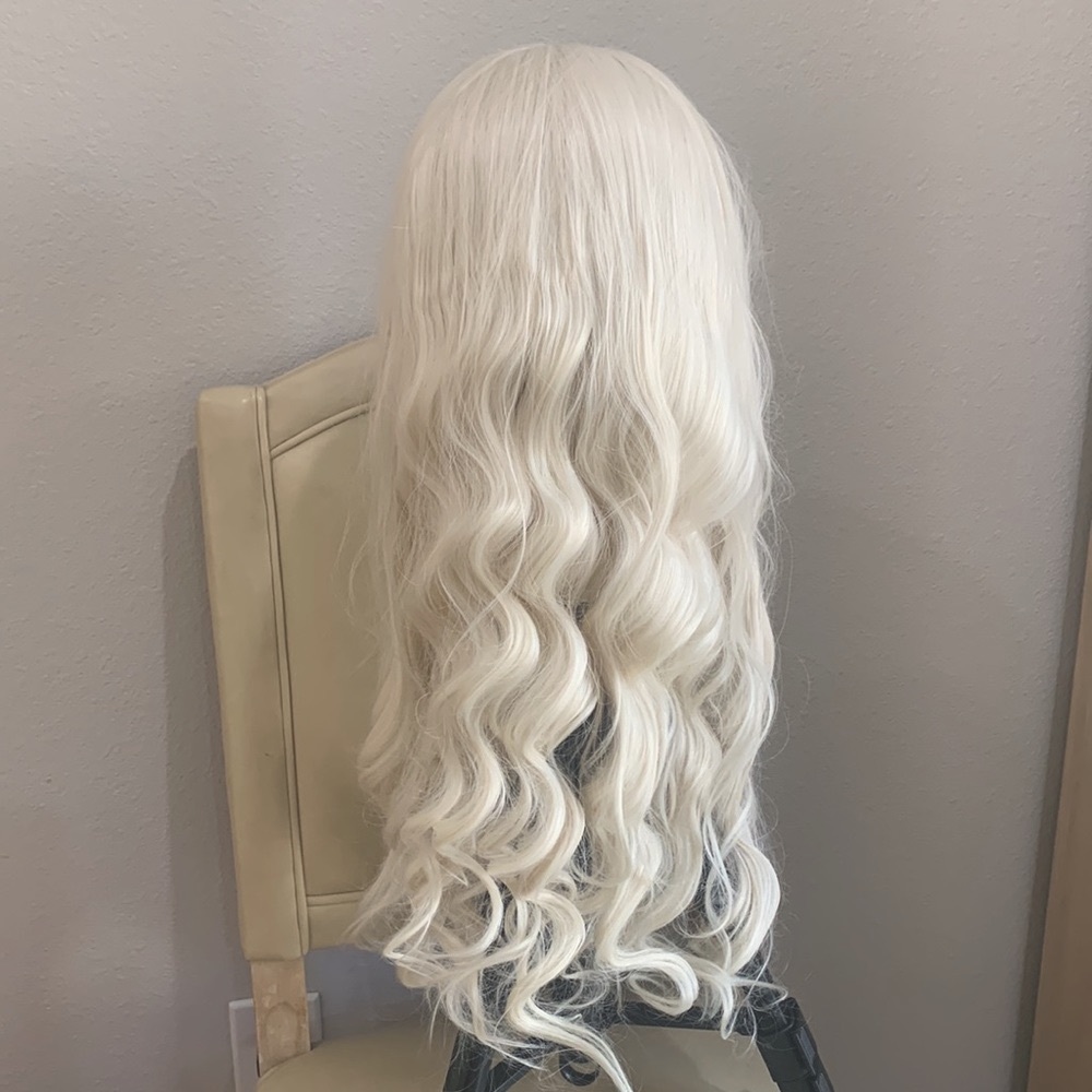 24in Lace front synthetic white blonde wig
